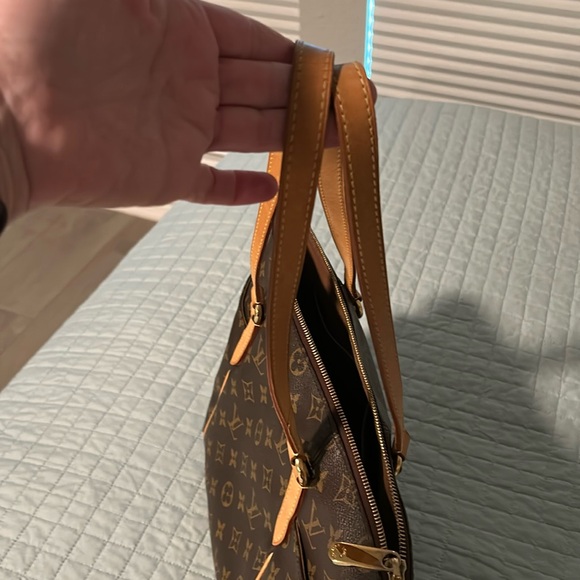 AUTH Louis Vuitton Totally PM Handbag - Picture 8 of 15